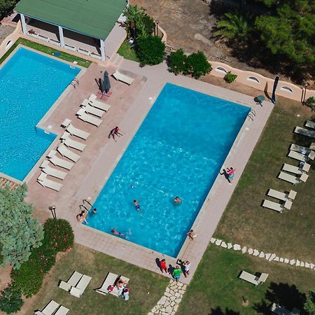 Hotel Amareclub Rocca Dorada Santa Margherita di Pula Esterno foto