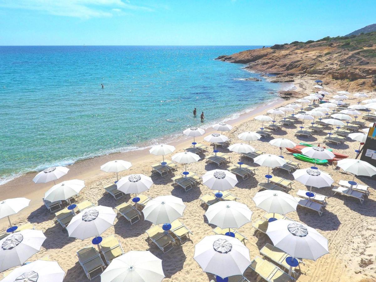 Hotel Amareclub Rocca Dorada Santa Margherita di Pula Esterno foto
