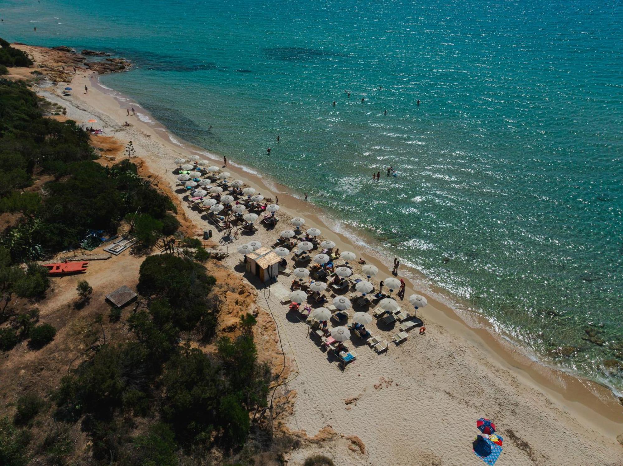 Hotel Amareclub Rocca Dorada Santa Margherita di Pula Esterno foto