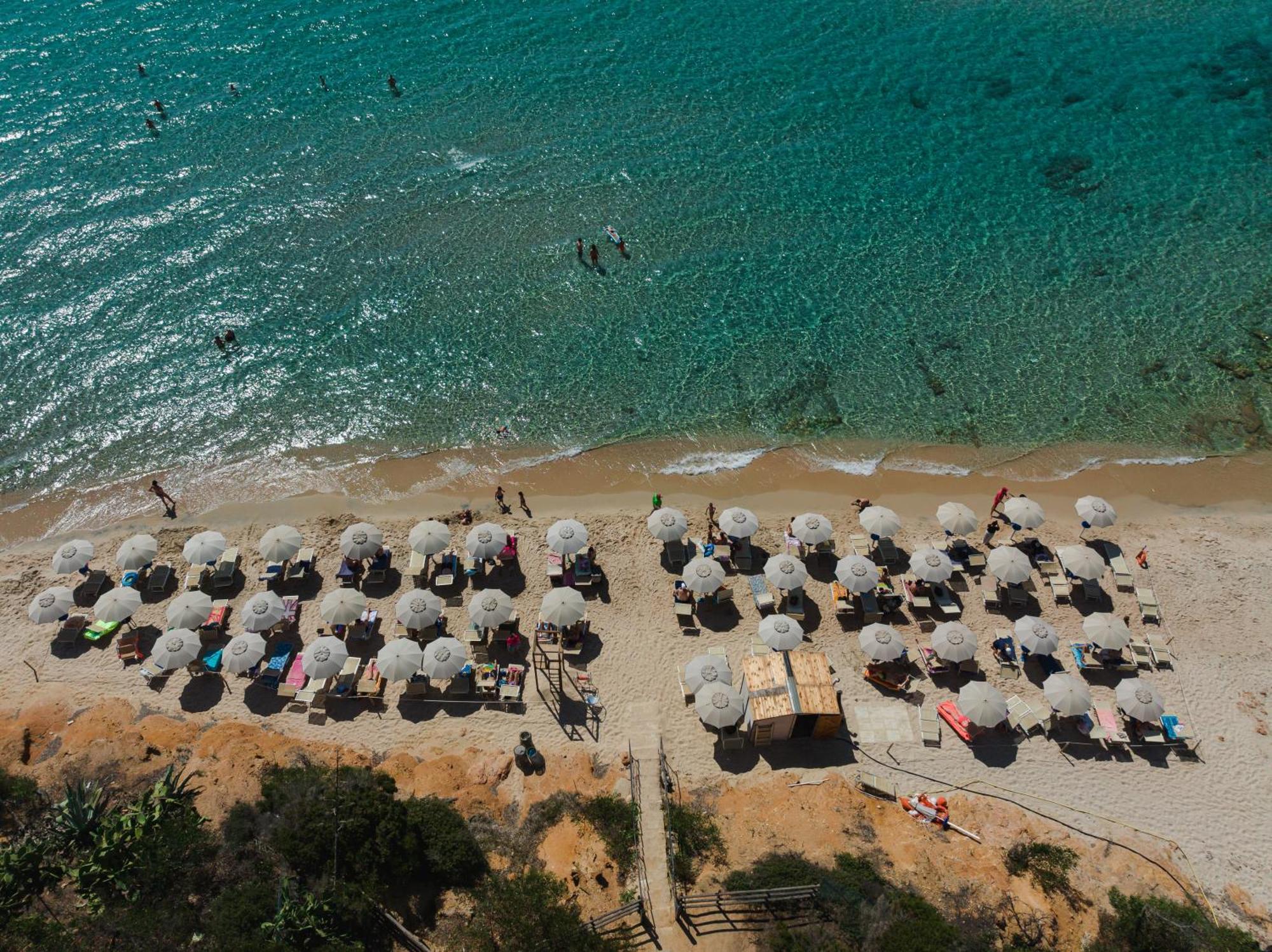 Hotel Amareclub Rocca Dorada Santa Margherita di Pula Esterno foto