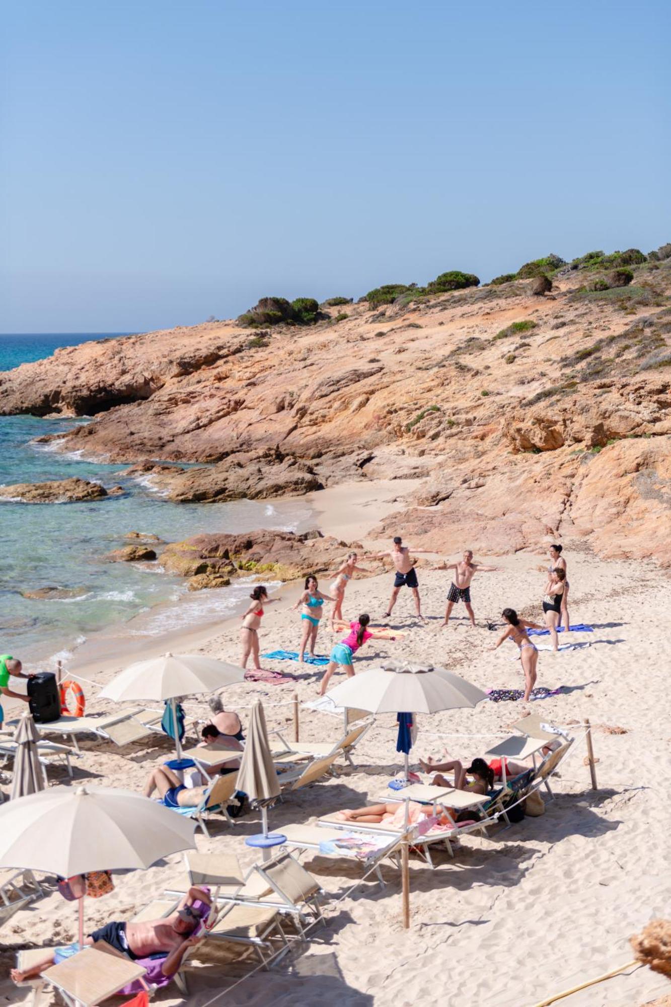 Hotel Amareclub Rocca Dorada Santa Margherita di Pula Esterno foto