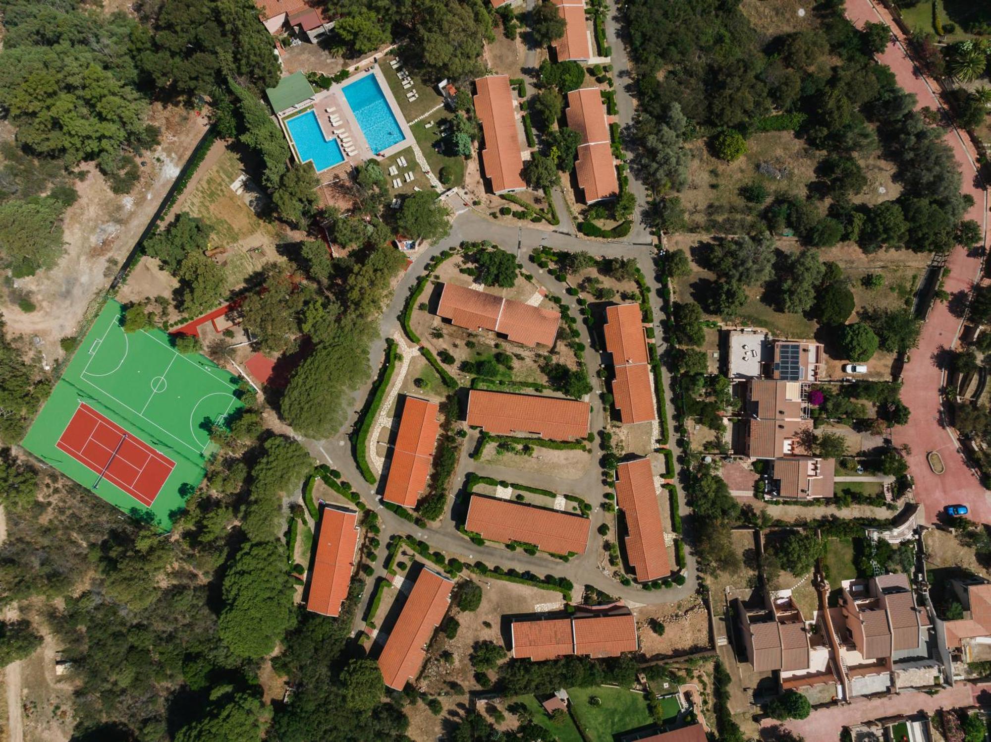Hotel Amareclub Rocca Dorada Santa Margherita di Pula Esterno foto