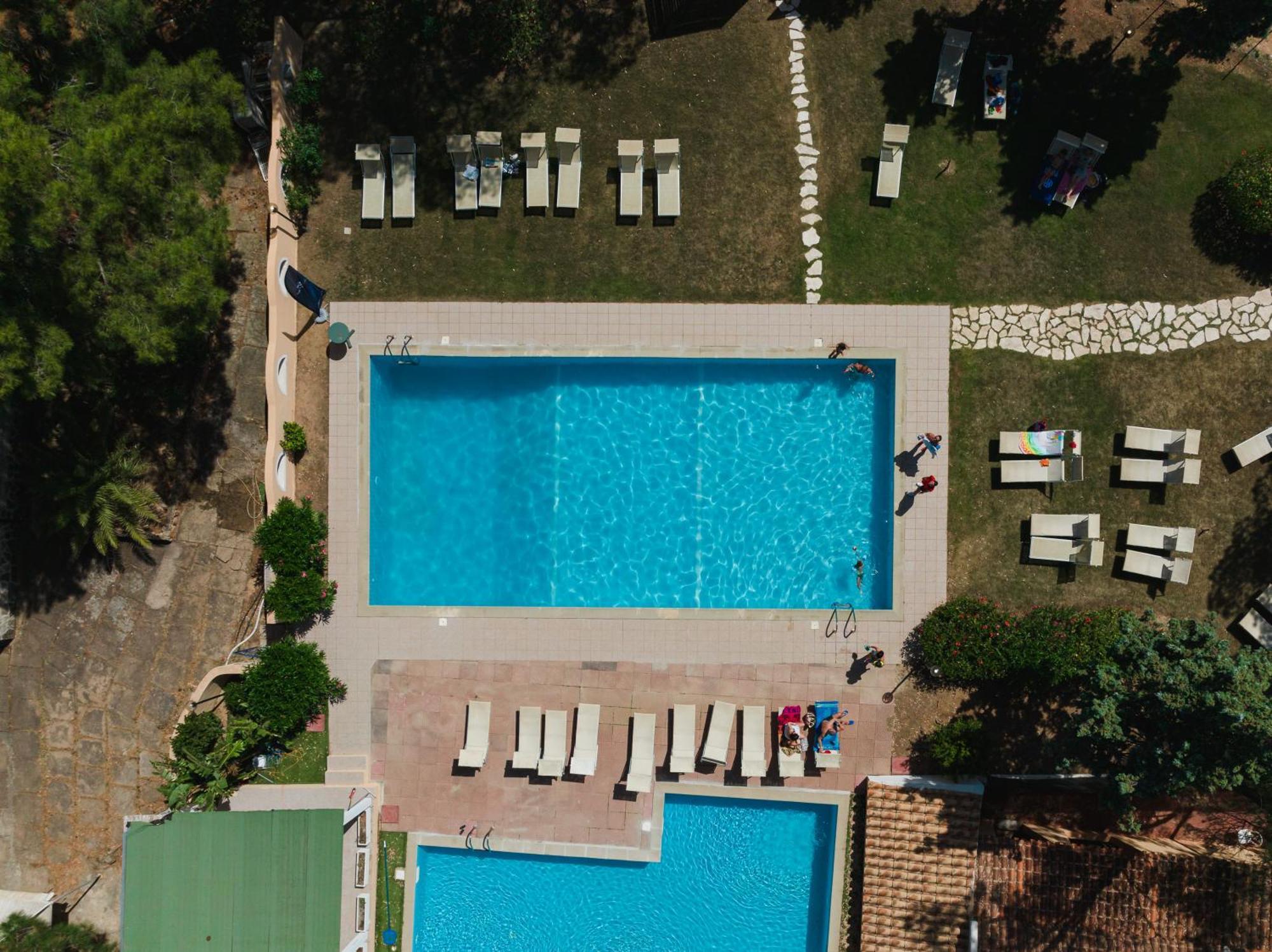 Hotel Amareclub Rocca Dorada Santa Margherita di Pula Esterno foto