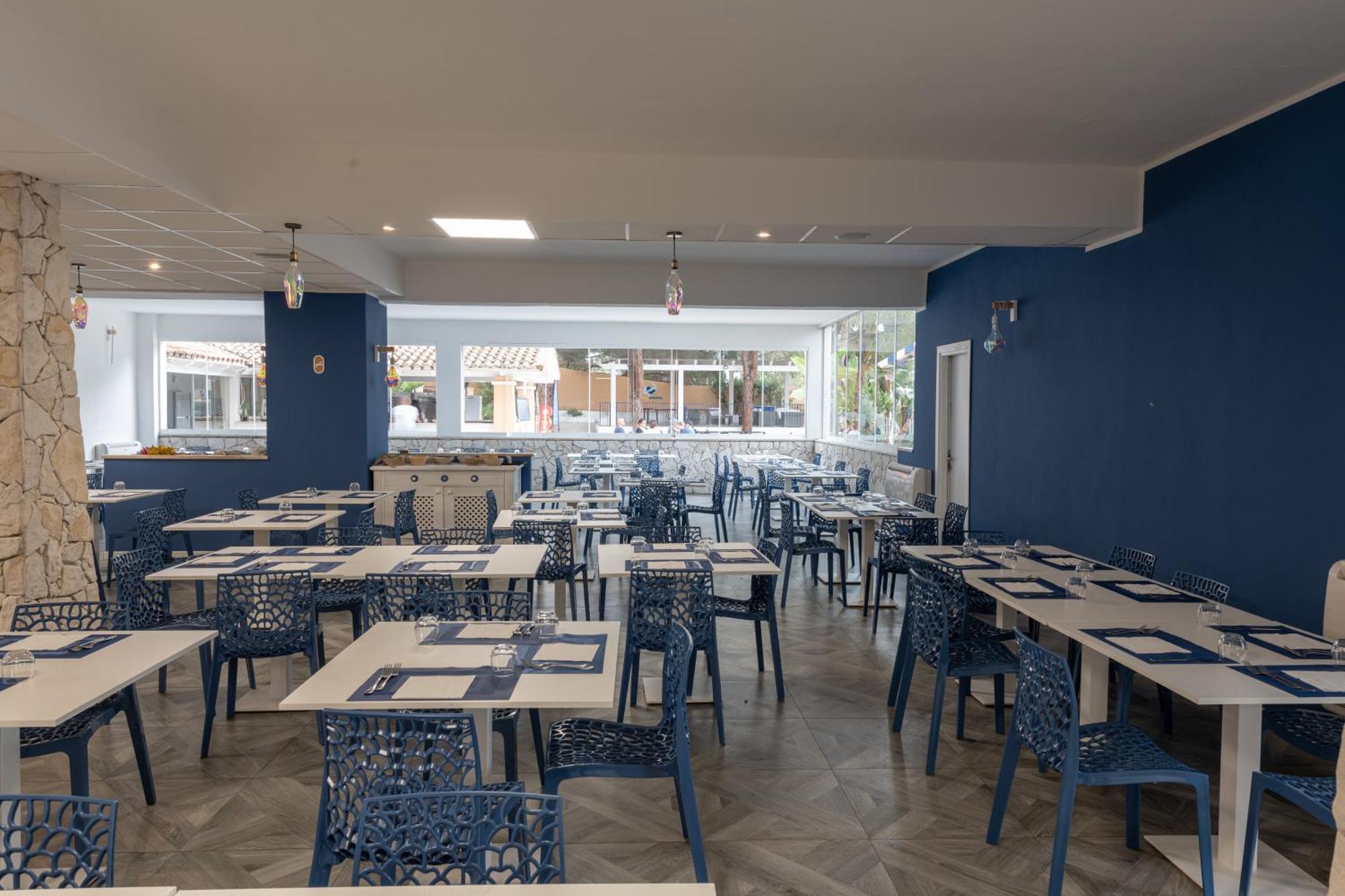Hotel Amareclub Rocca Dorada Santa Margherita di Pula Esterno foto